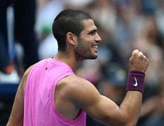 阿尔卡拉斯赛点兑现，川崎前锋淘汰辽宁男篮晋级四强，主帅激动落泪的简单介绍