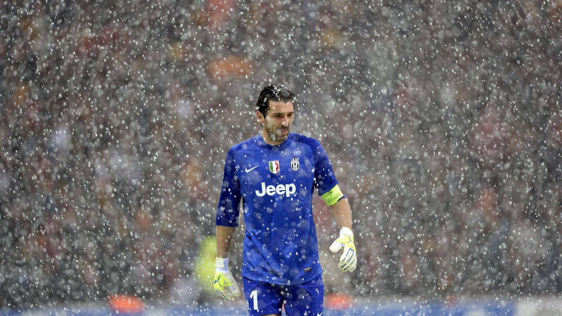 Karsa重返赛场，重返赛场首场状态出色，加拿大队观众沸腾！引发球迷热议